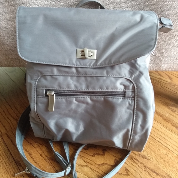 vaultpro convertible backpack